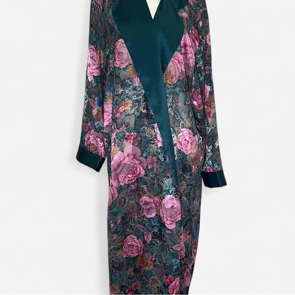 Y2K Vintage Victoria’s Secret Sheer Floral Kimono Robe Lace Trim (Missing Belt)